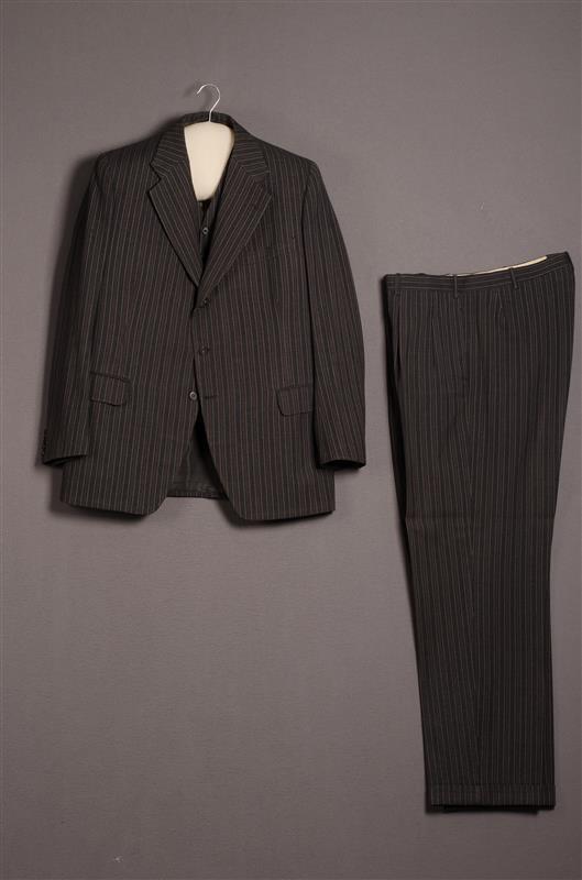 Driedelig herenensemble bestaande uit jas, broek en vest