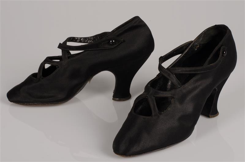 Paar damesschoenen