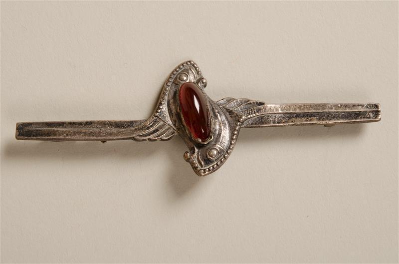 Broche
