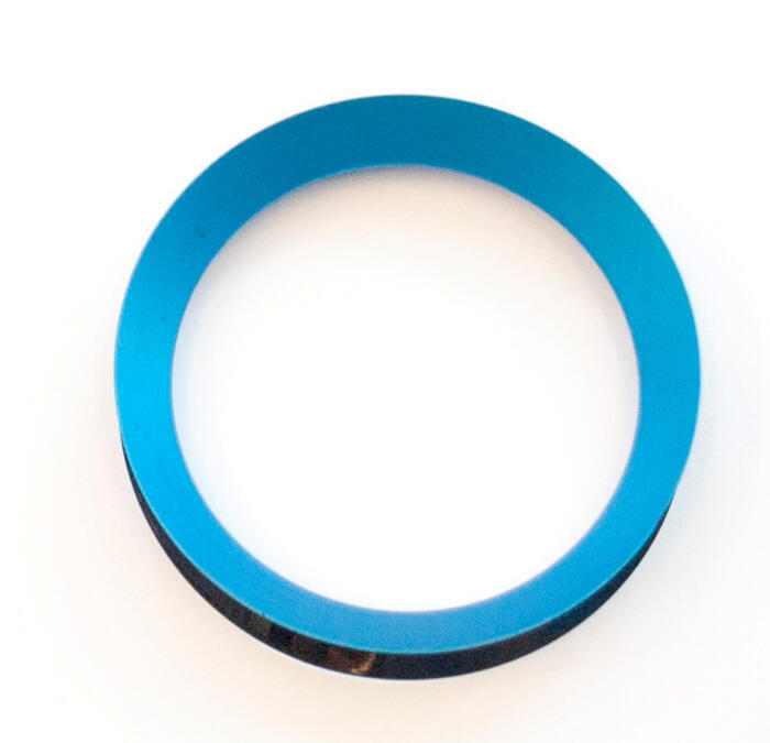 Armband van aluminium in V-vormige cirkel