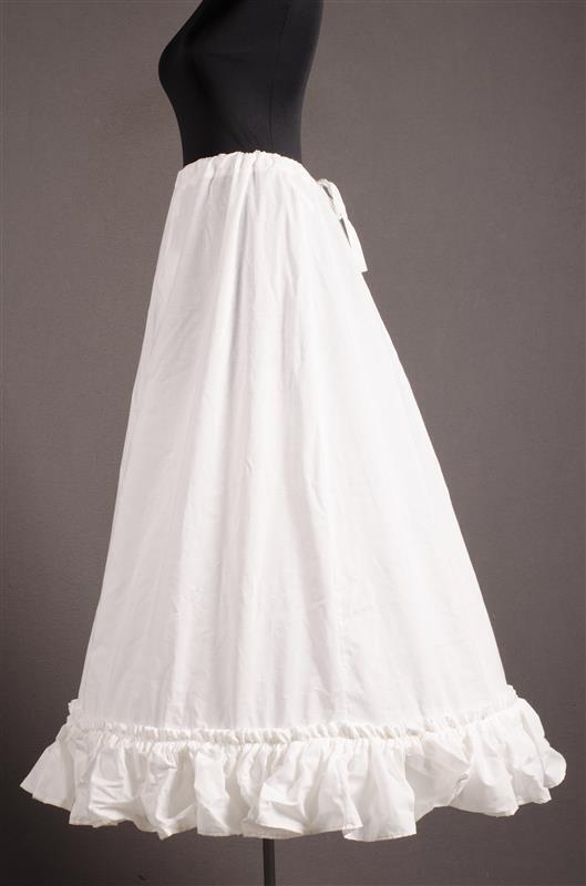 Crinoline behorend bij damestrouwensemble