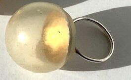 Ring met bol van siliconenrubber 