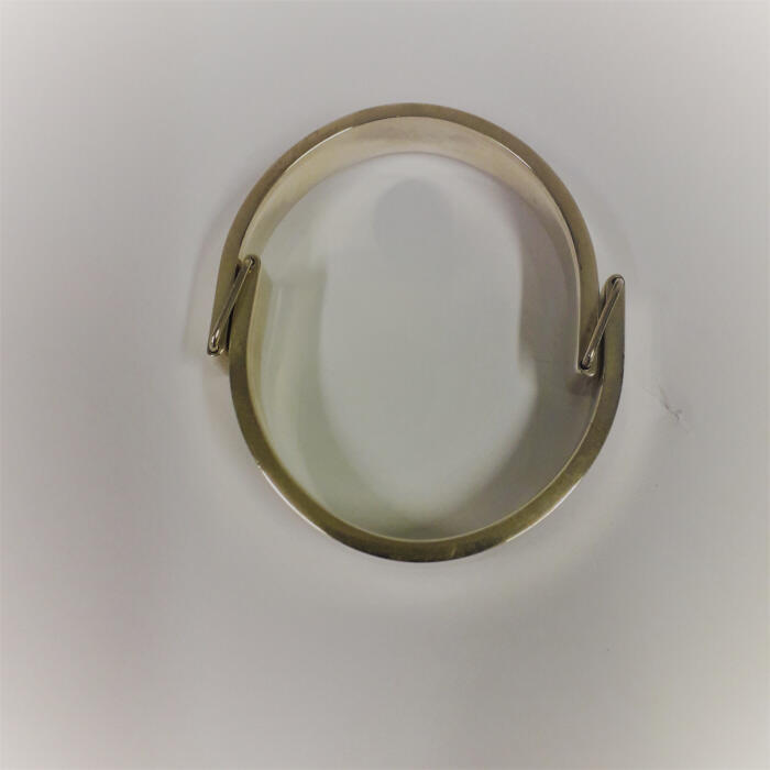 Armband met scharnier