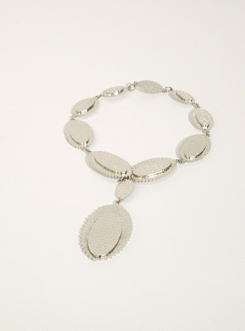 Collier met namen