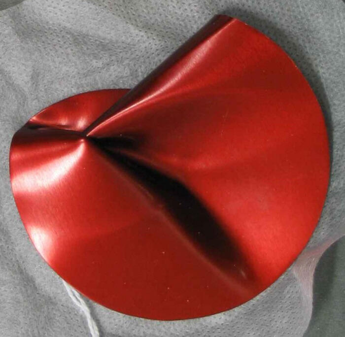 Broche gevouwen cirkel