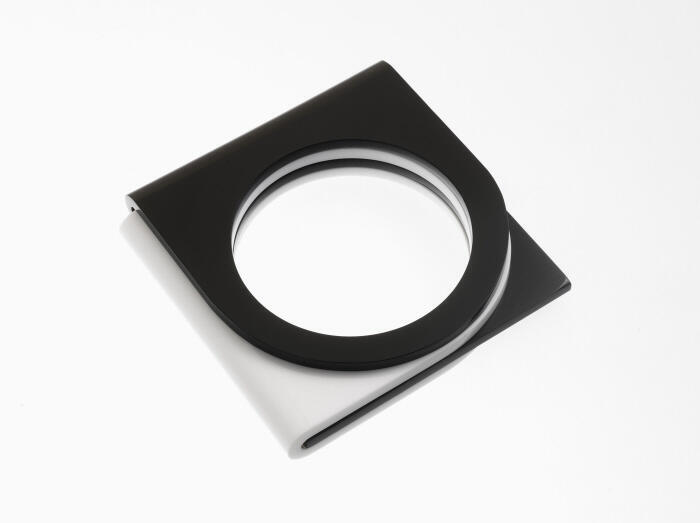 Armband model 3