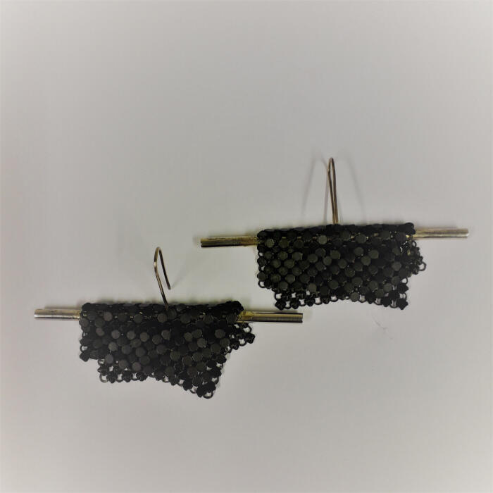 Oorhanger met spidermesh