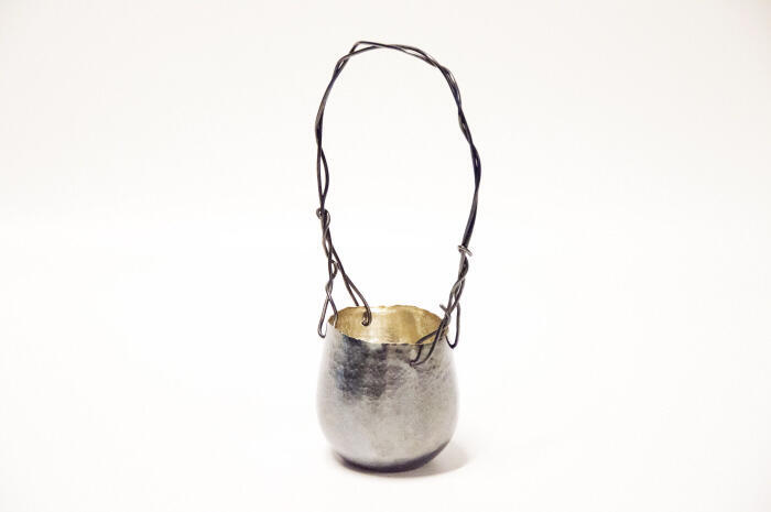 Black-basket groot