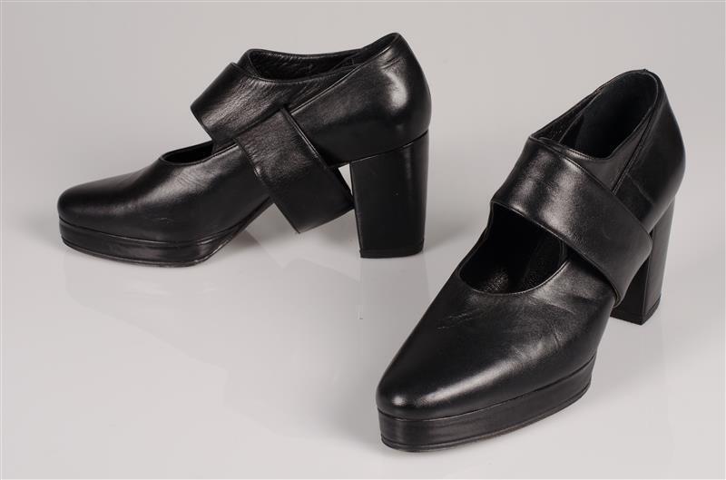 Paar damesschoenen