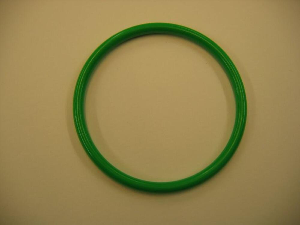Ronde armband in groene plastic