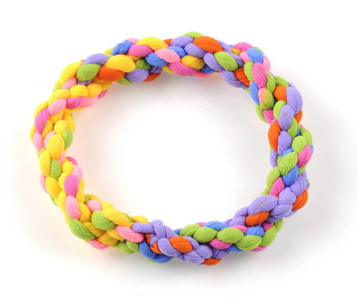 Armband van gevlochten nylondraad