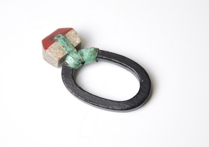 Ring met steenvorm
