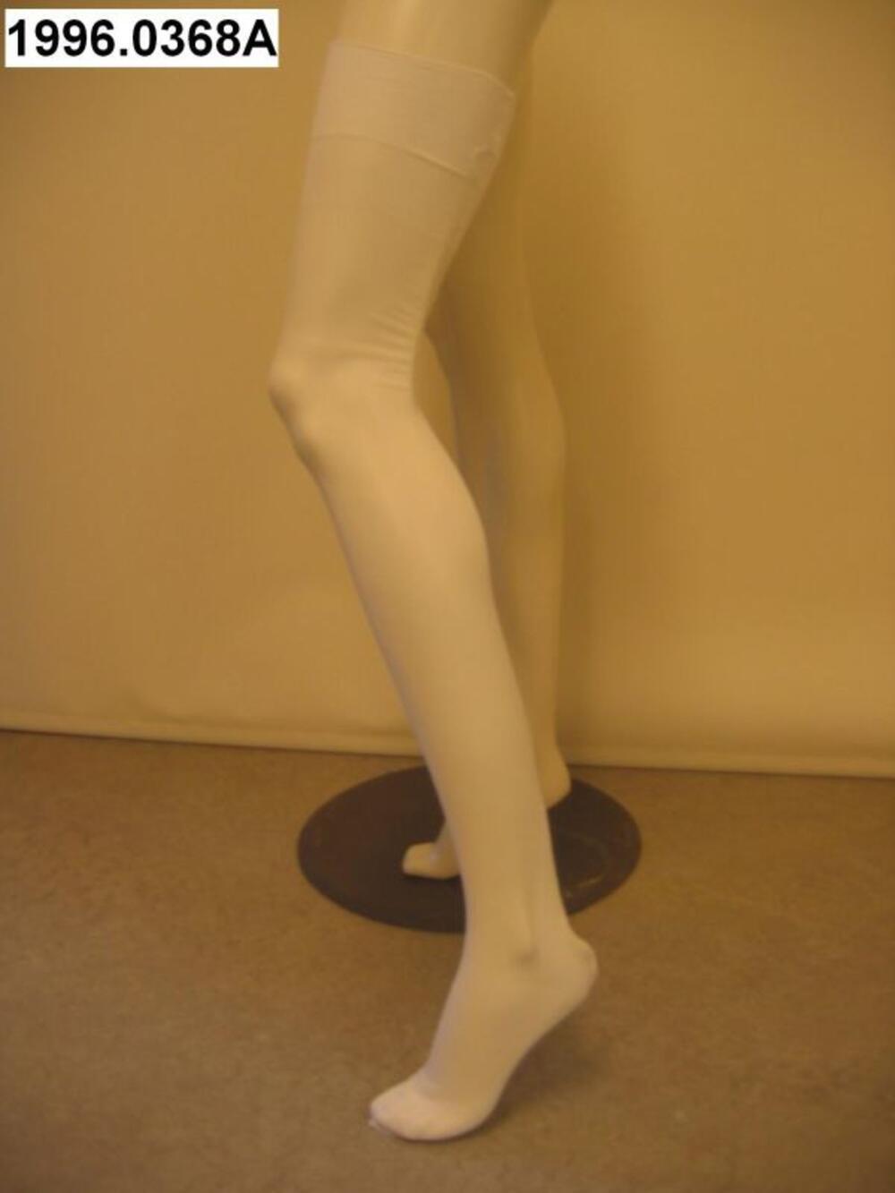Set met balletkousen in witte nylon in orginele verpakking