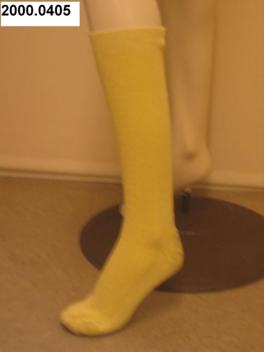Gele wollen kousen