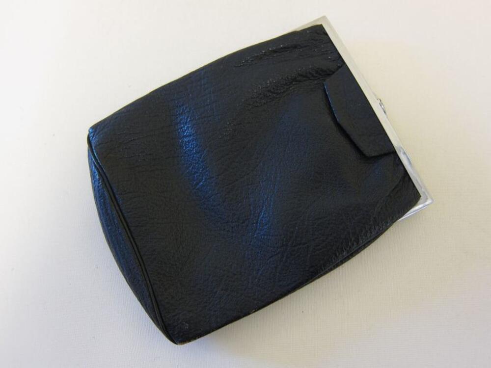 Handtas in zwarte leer