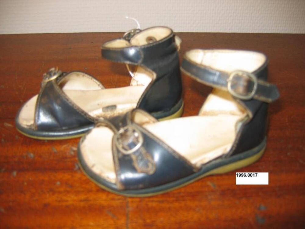 Open kindersandalen in zwart leer