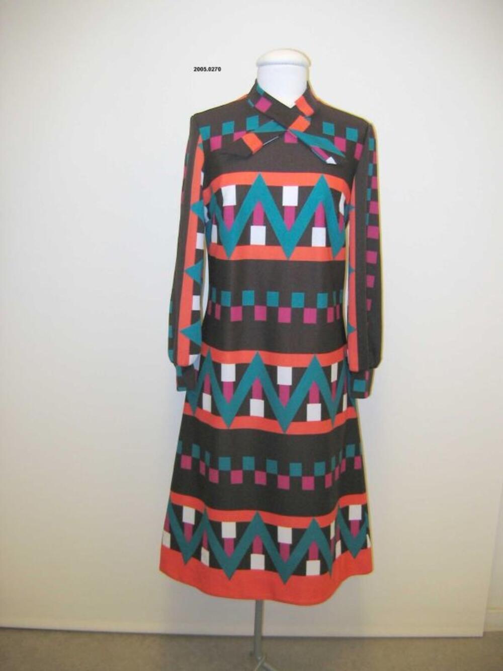 Jurk in tricot met geometrische print