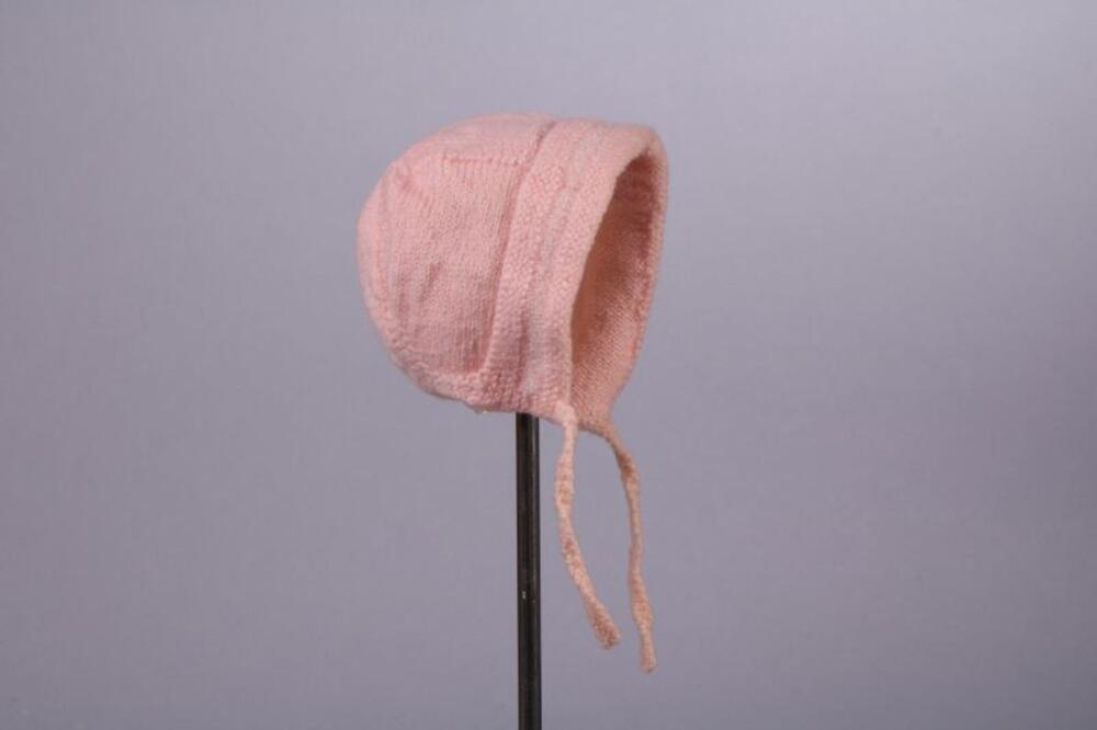 Muts in roze wol