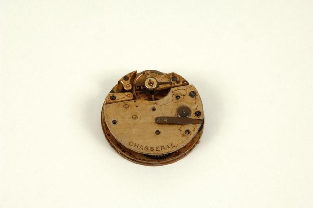 Ensemble bestaande uit zakhorloge met binnenwerk en originele doos