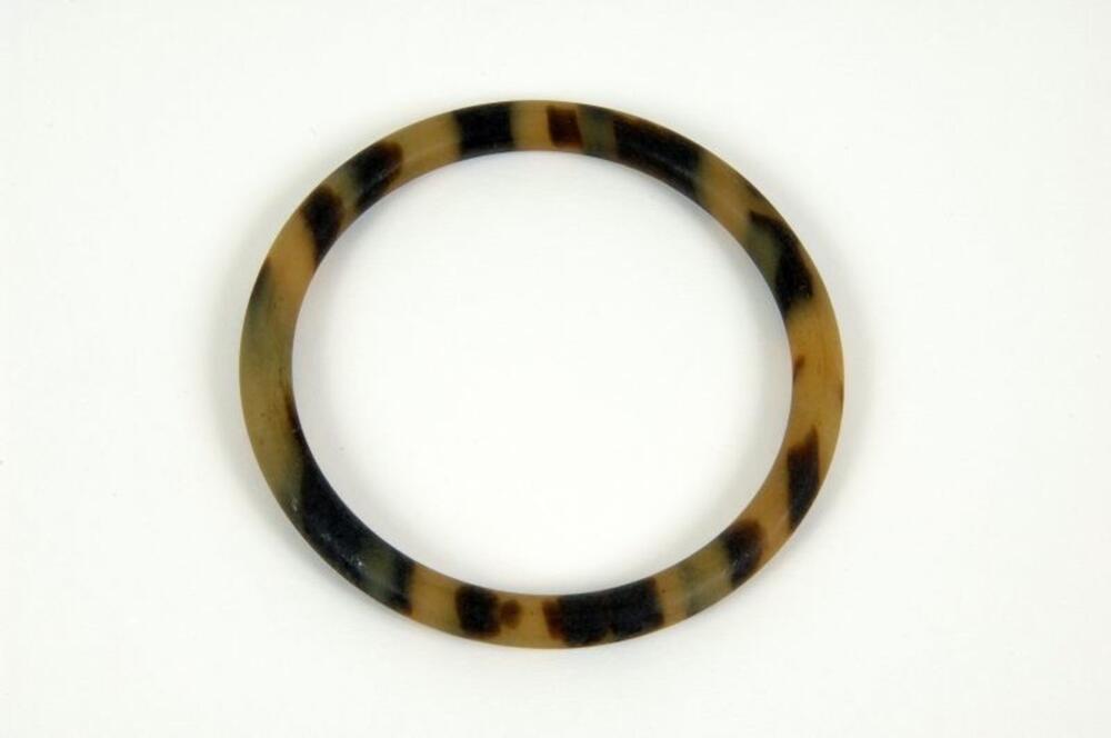 Armband in gevlekte celluloid