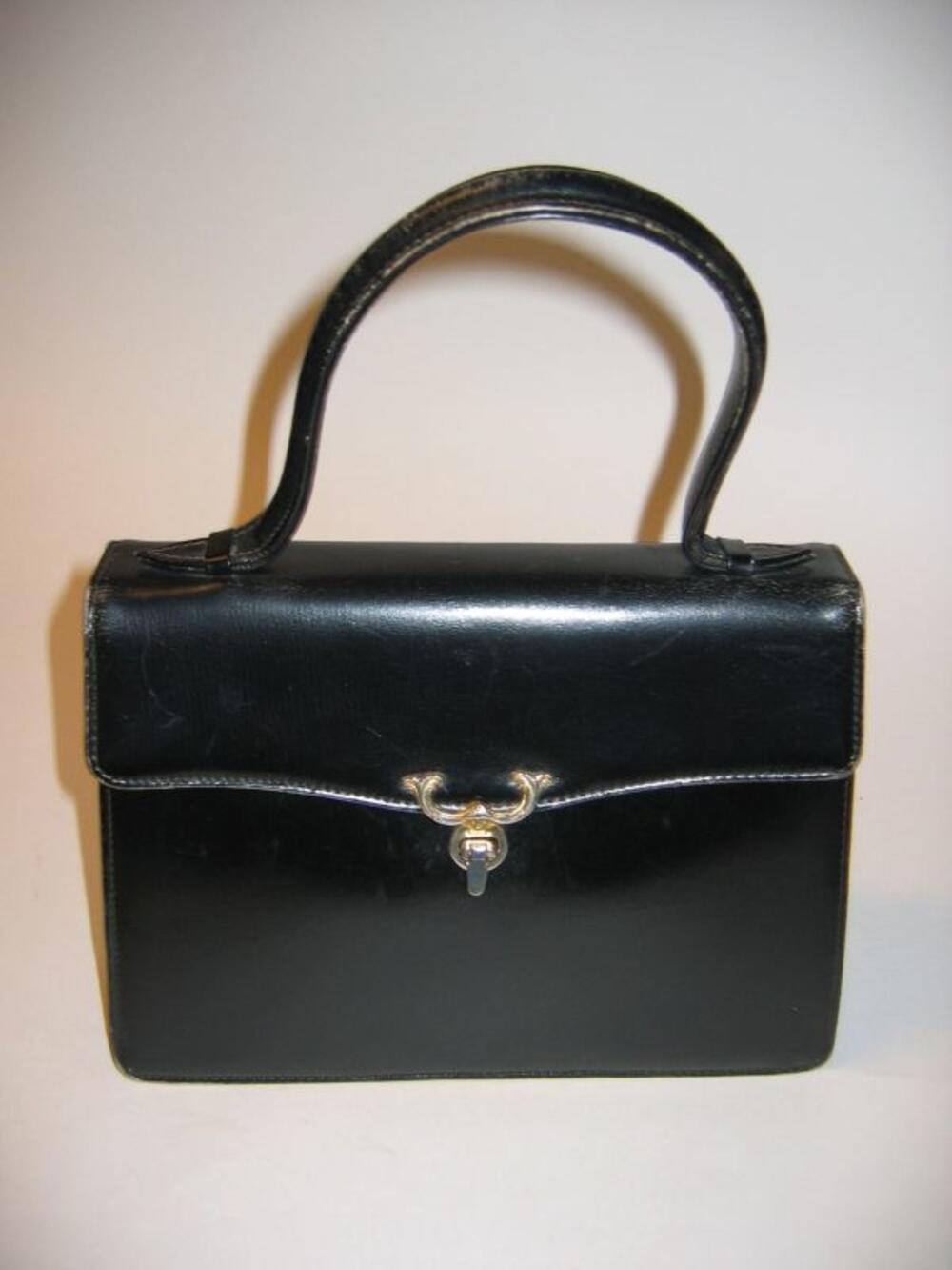 Handtas in zwart leer