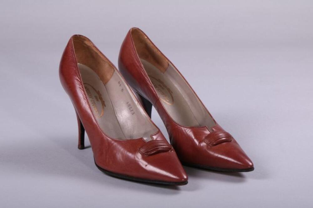 Pumps in caramelkleurig leer
