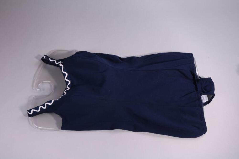 Badpak in donkerblauwe nylon tricot