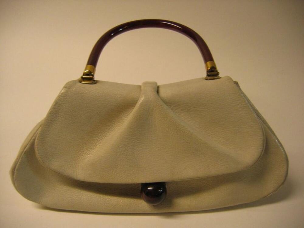 Trapeziumvormige handtas in beige leer