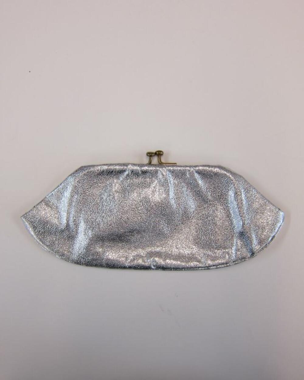 Handtas in zilverkleurig imitatieleer