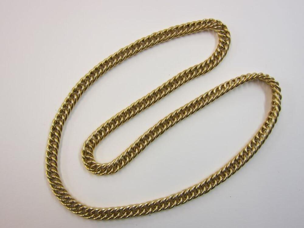 Halsketting met goudkleurige schakels