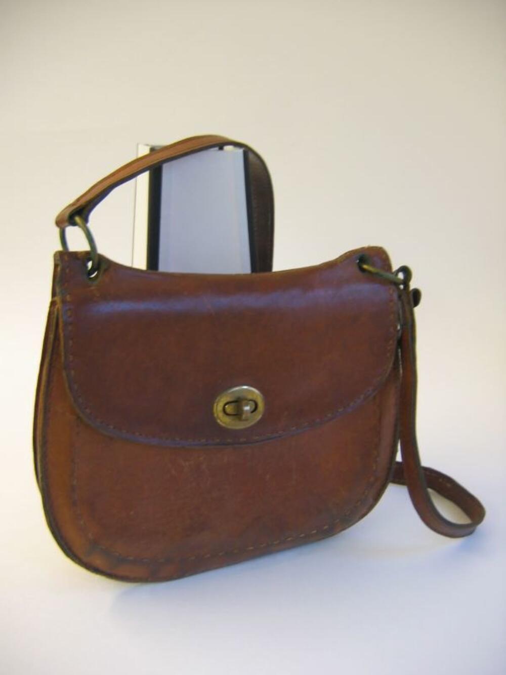 Handtas in naturel leer