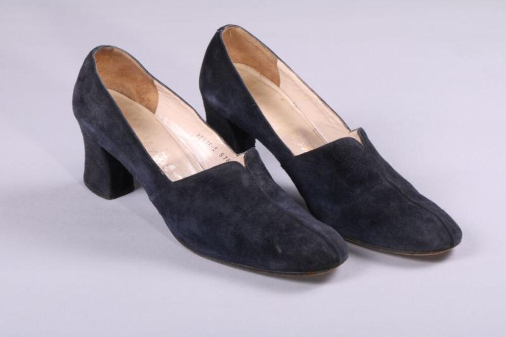 Schoenen in donkerblauwe suède