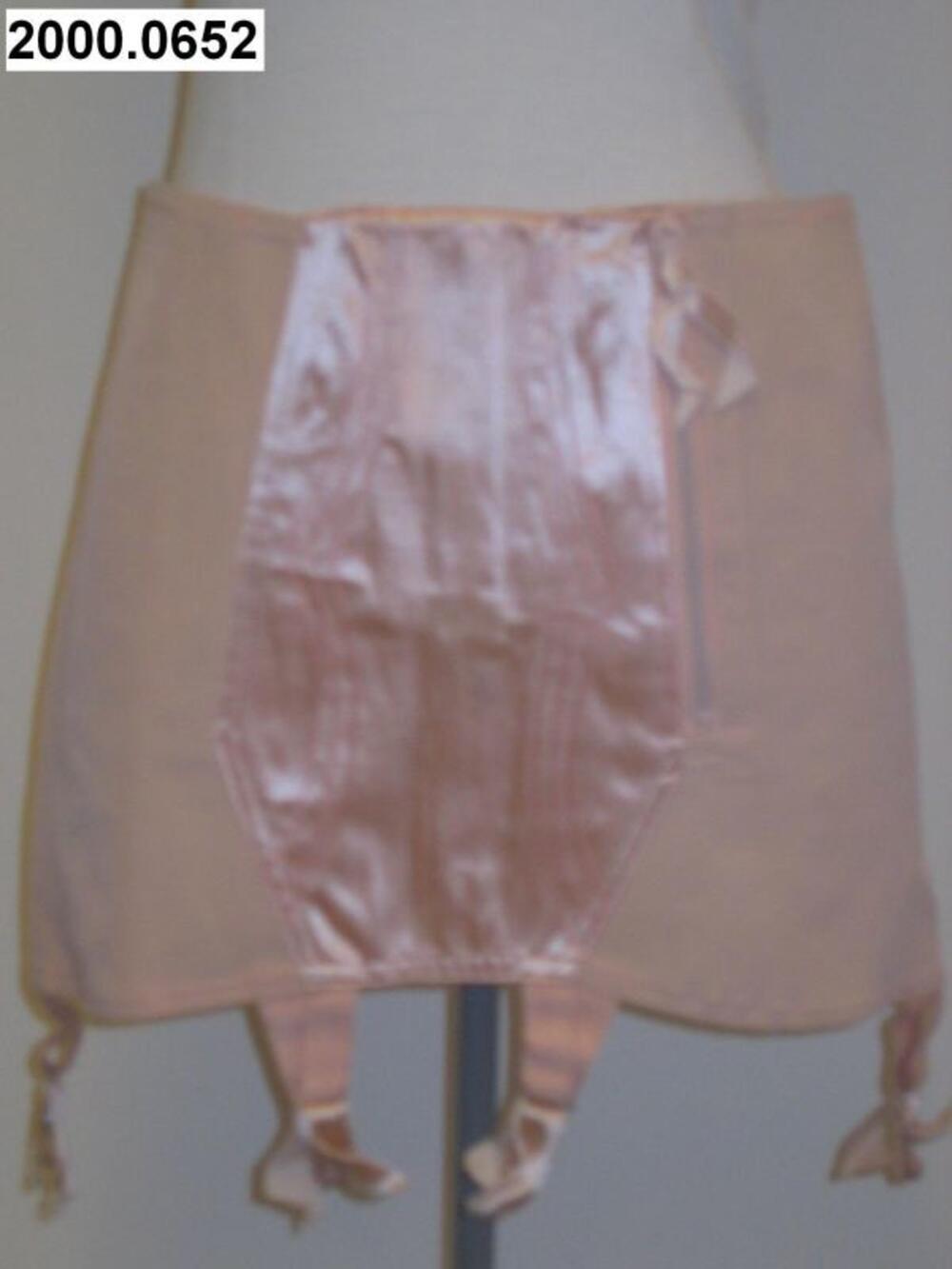 Step-in in roze elastische stof en satijn