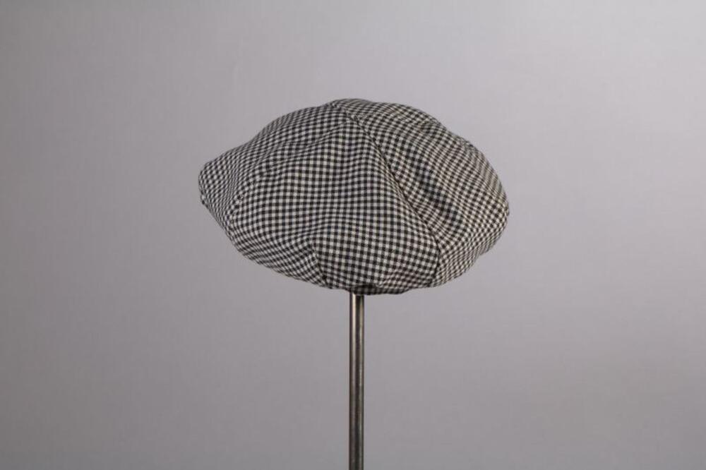 Baret in wollen pepita