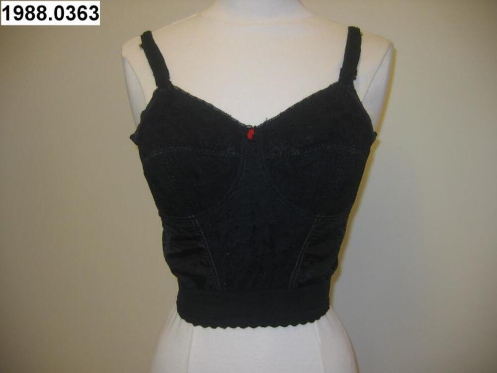 Beha in zwarte nylon met maagband