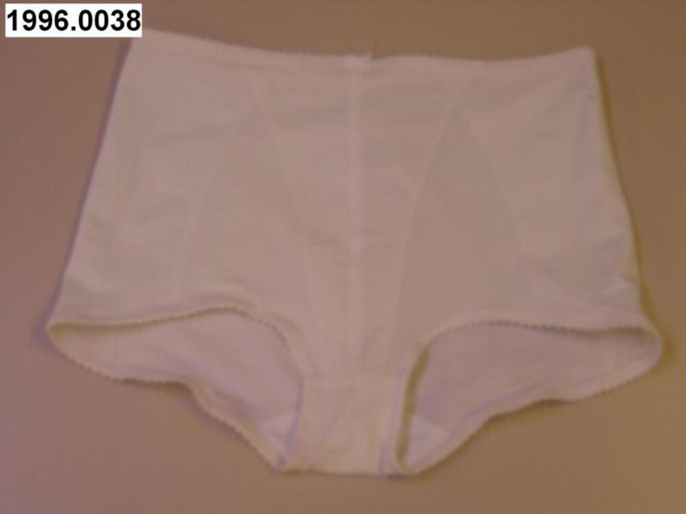 Pantybroek in witte, elastische polyamide