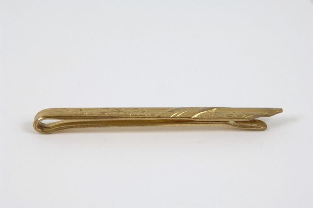 Goudkleurige, metalen, uitgewerkte dasspeld