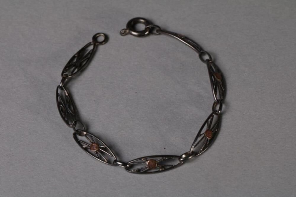 Armband met langwerpige schakels