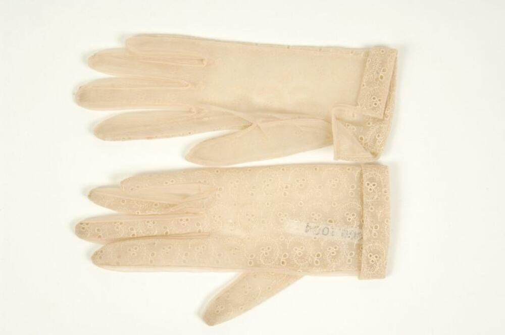Handschoenen in beige doorschijnende nylon met borduurwerk