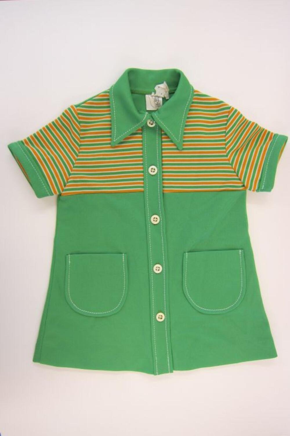 Jurk in groene polyester met gestreept bovenstuk