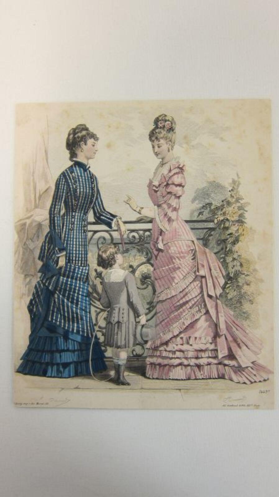 Kopergravure op papier met afbeelding van twee jonge vrouwen met een kind