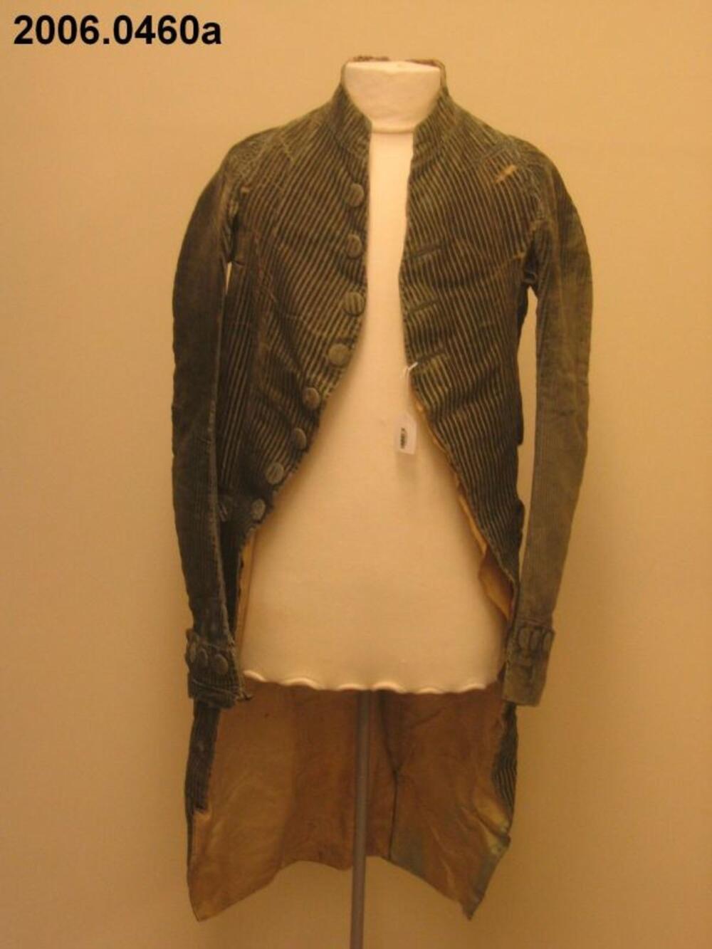 Habit à la française in groene corduroy
