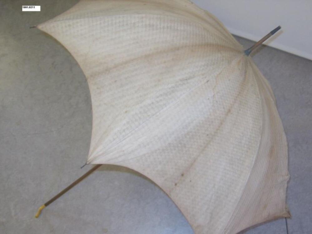 Paraplu in beige katoen met houten steel