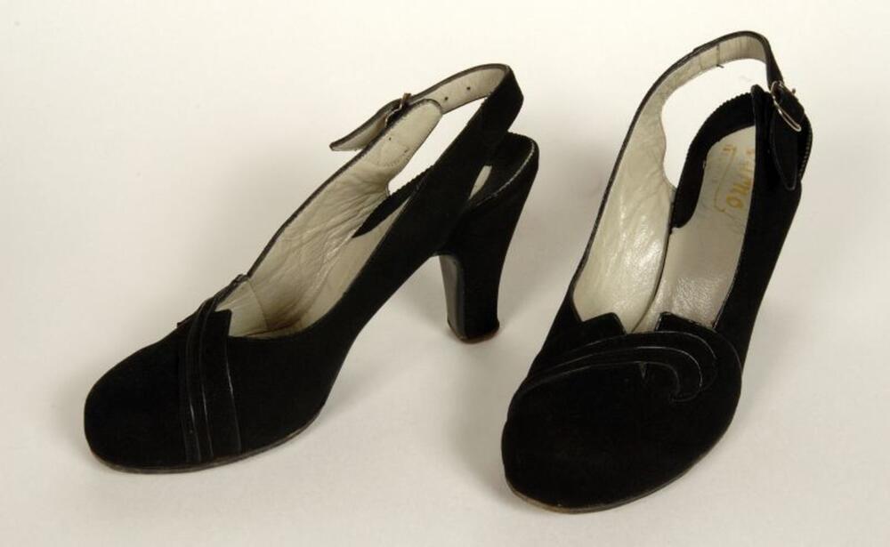 Schoenen met open hiel in zwarte suède