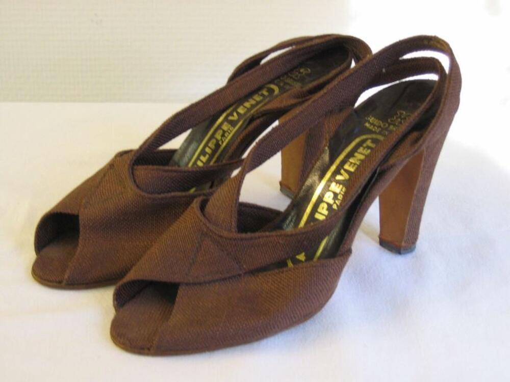 Sandalen in bruin linnen