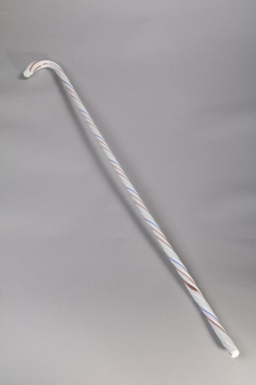 Wandelstok in wit glas