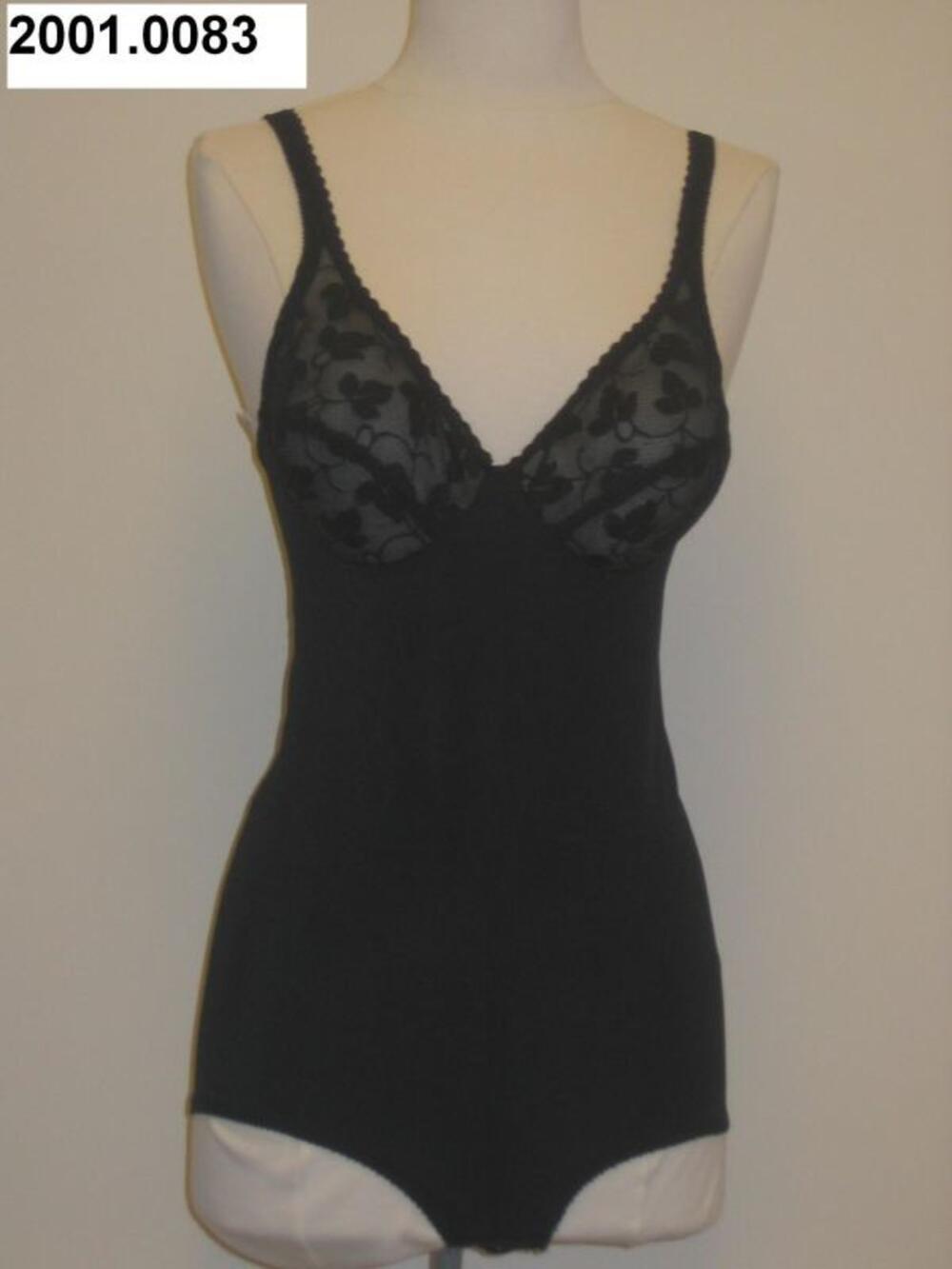 Zwarte corselet met kanten bustehouder