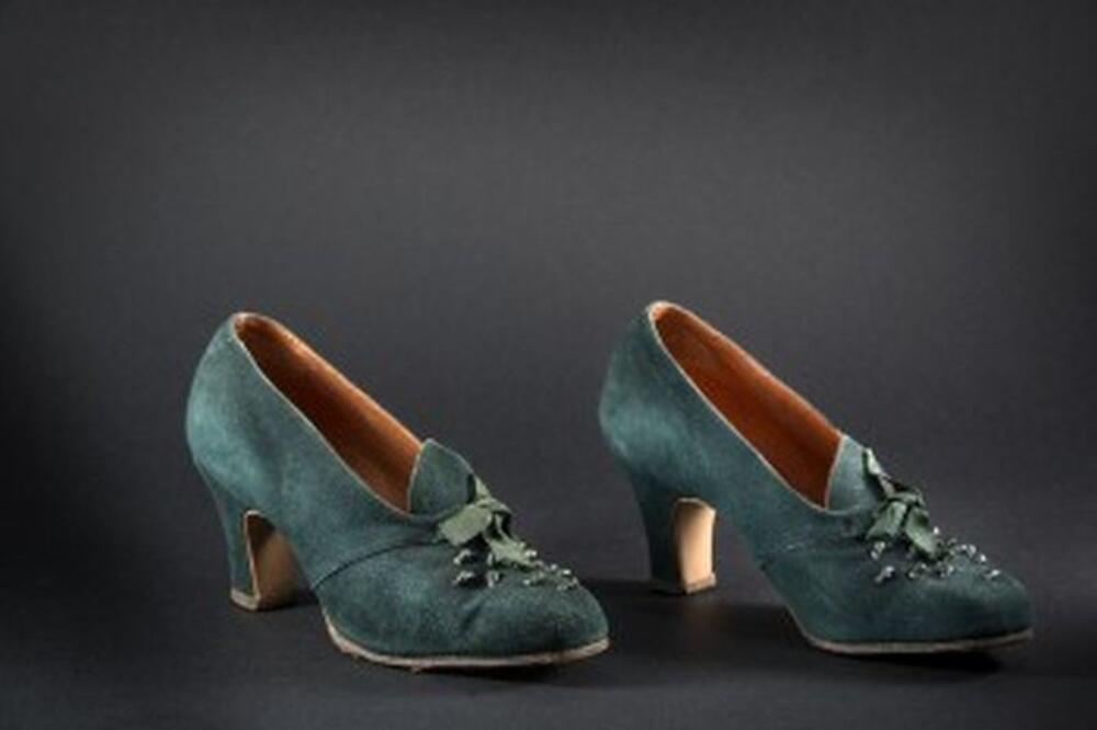 Schoenen in groene suède