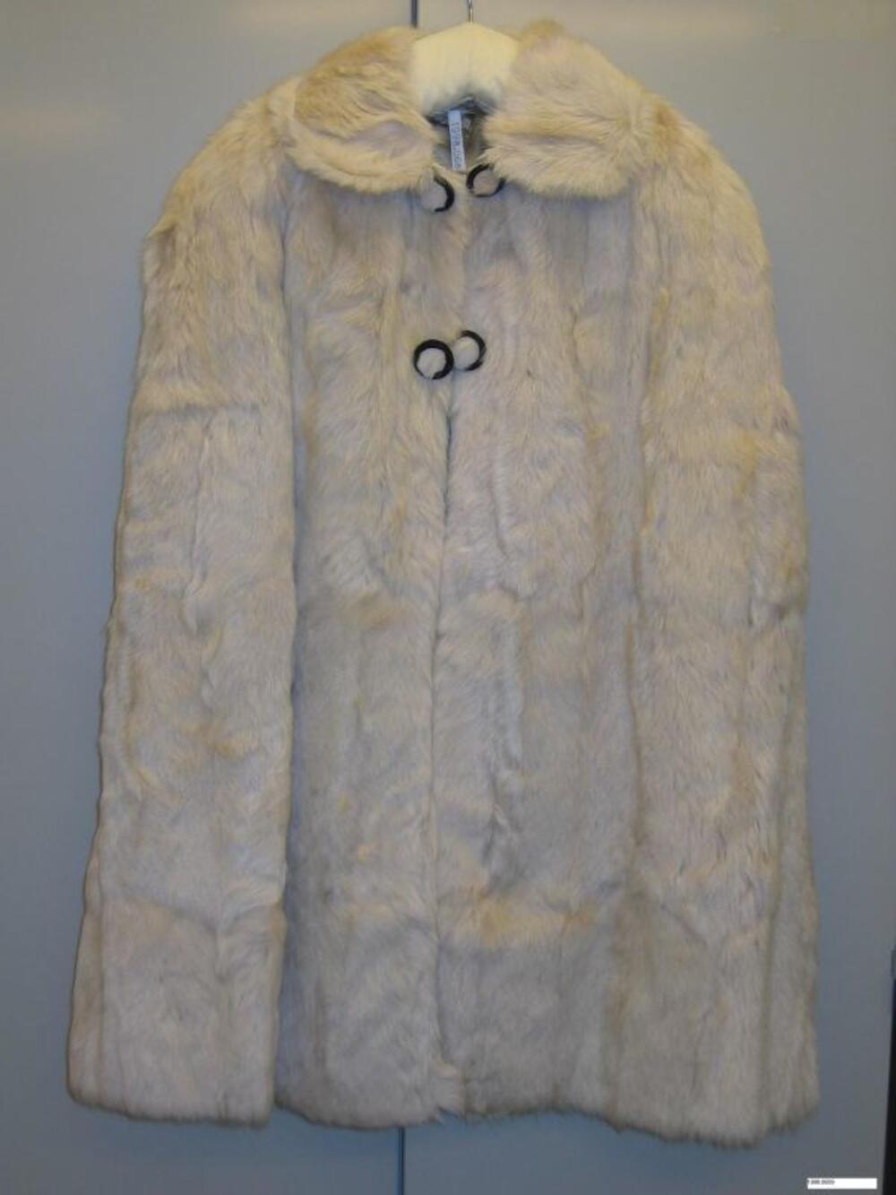 Bontmantel in beige konijnbont