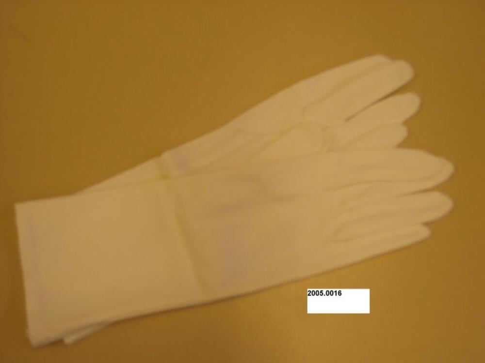 Halflange handschoenen in witte nylon